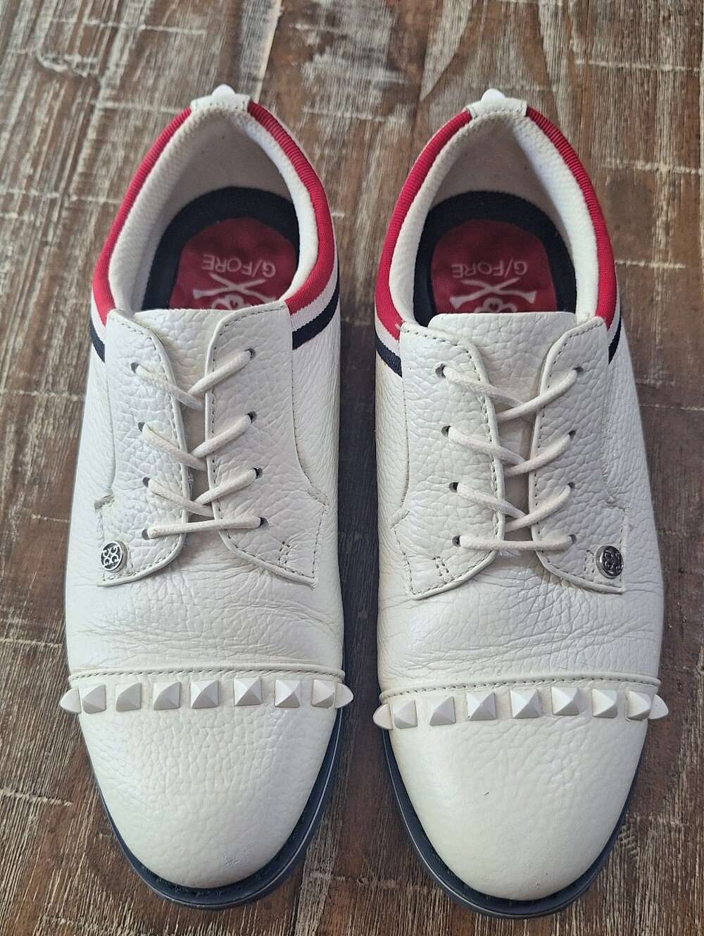 G/FORE Gallivanter Golf Shoes‎ Womens Size 7 White Leather Studded Skull